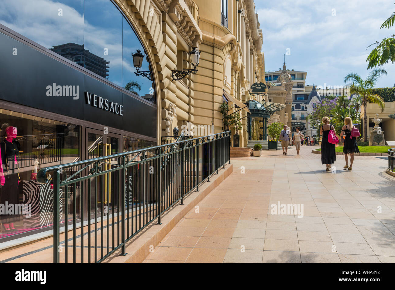 Monte carlo monaco shopping hi-res stock photography and images - Alamy