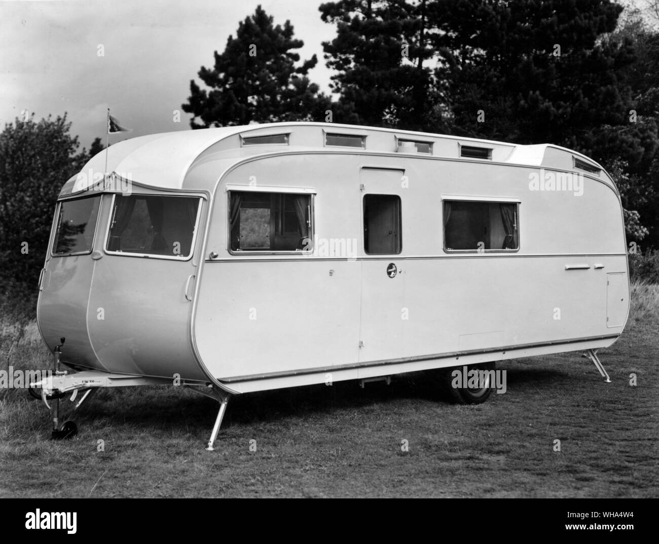 Caravan. The Colonial MK VI Stock Photo Alamy