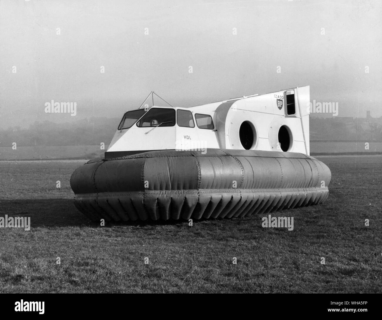 Hovercraft hi-res stock photography and images - Alamy