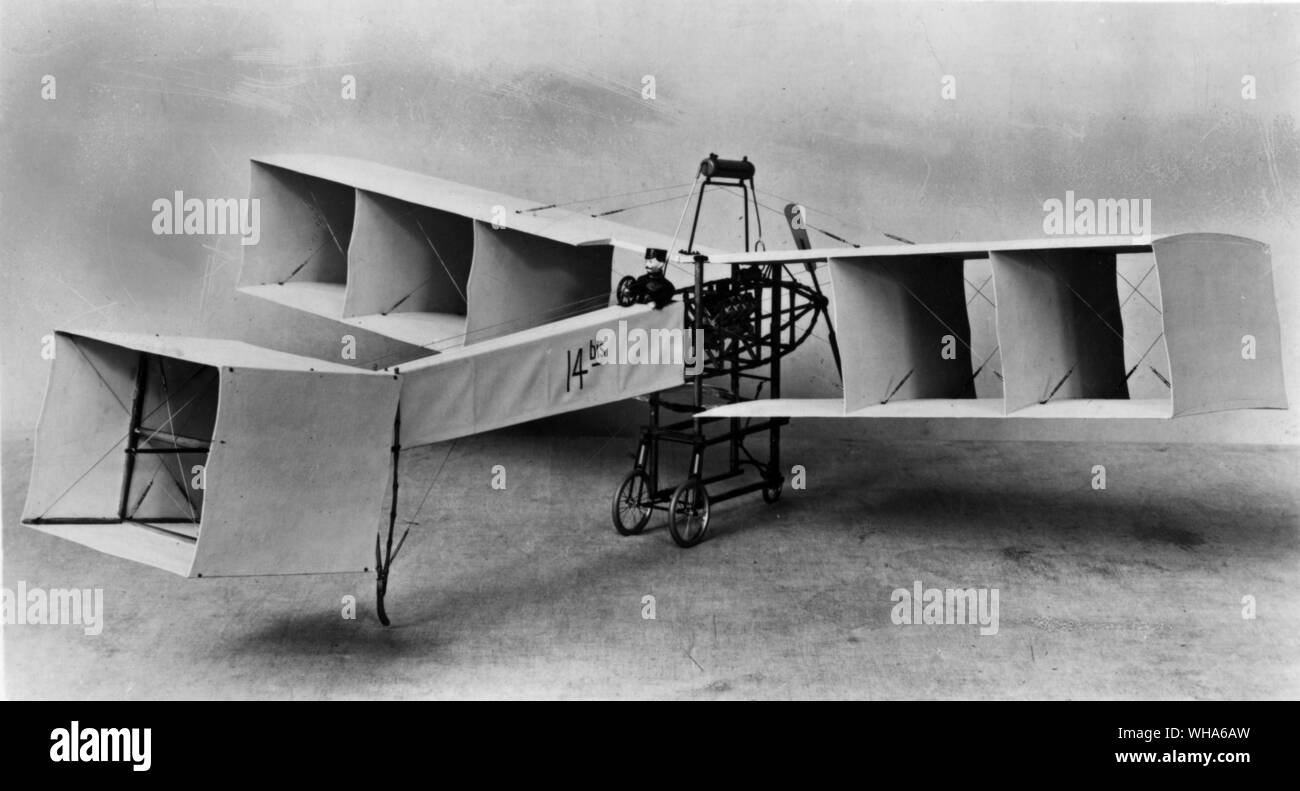 Santos Dumont Biplane 1906. This aircraft constructed by the Brazilian Inventor Alberto Santos Dumont won the Archdeacon Cup on October 23rd 1906. It was of Hargrave box kite construction and was fitted with an Antoinette engine Stock Photo