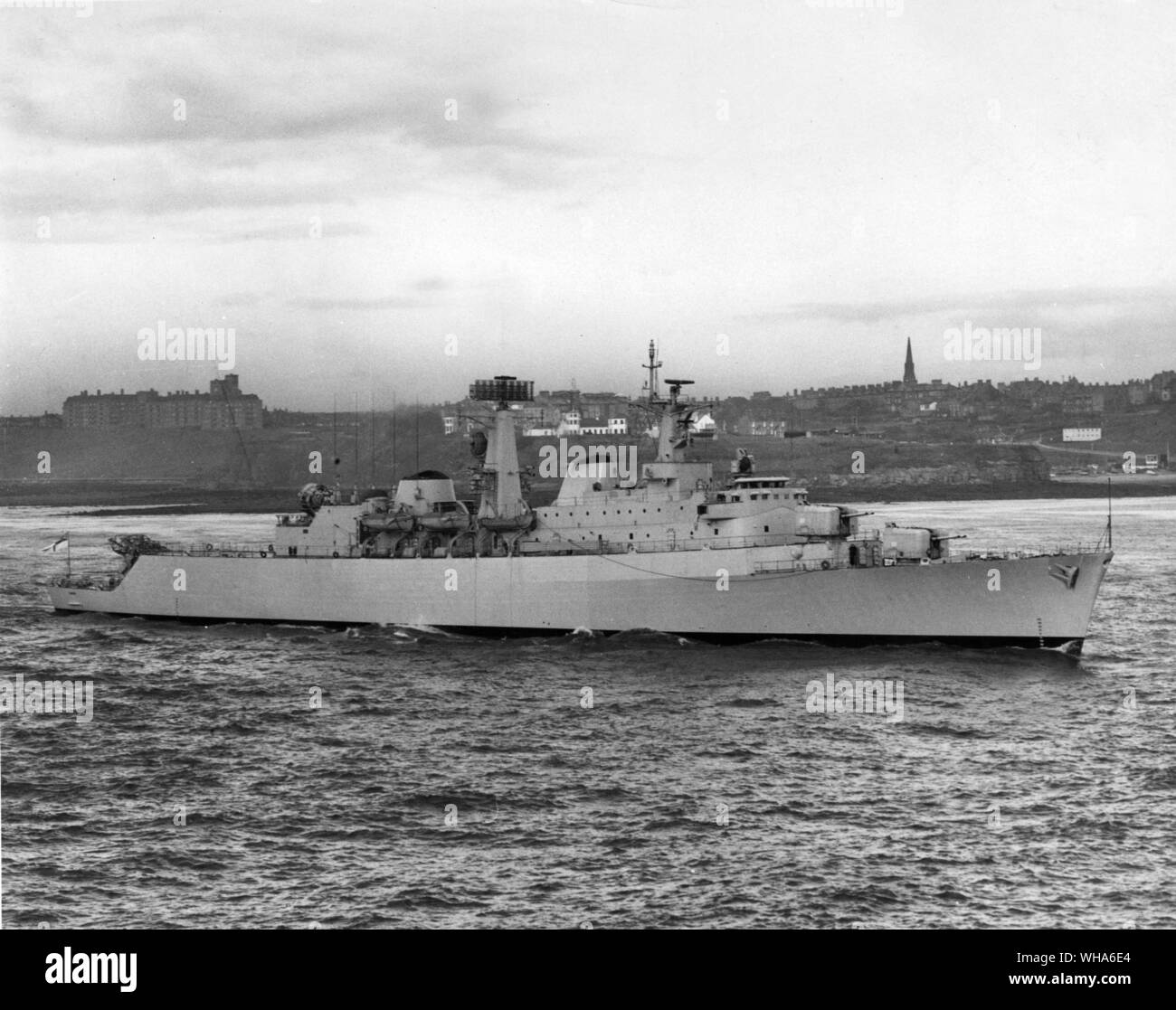 Royal Navys County Class guided missile destroyer London, after leaving the shipyard of Swan Hunter and Wigham Richardson Ltd. at Wallsend on Tyne for her sea trials.. October 1963 Stock Photo