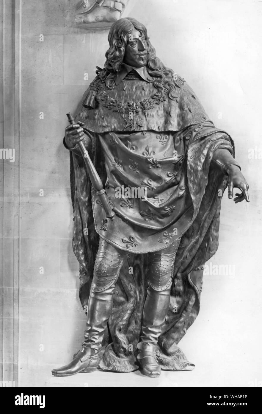 Simon Guillain. Statue of Louis XIII 1647 Stock Photo Alamy