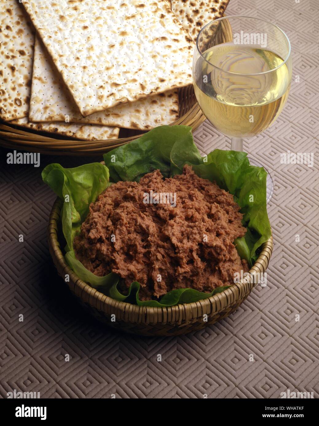 International Cooking . Minced Liver.. Gehakte Leber, Israel. Stock Photo