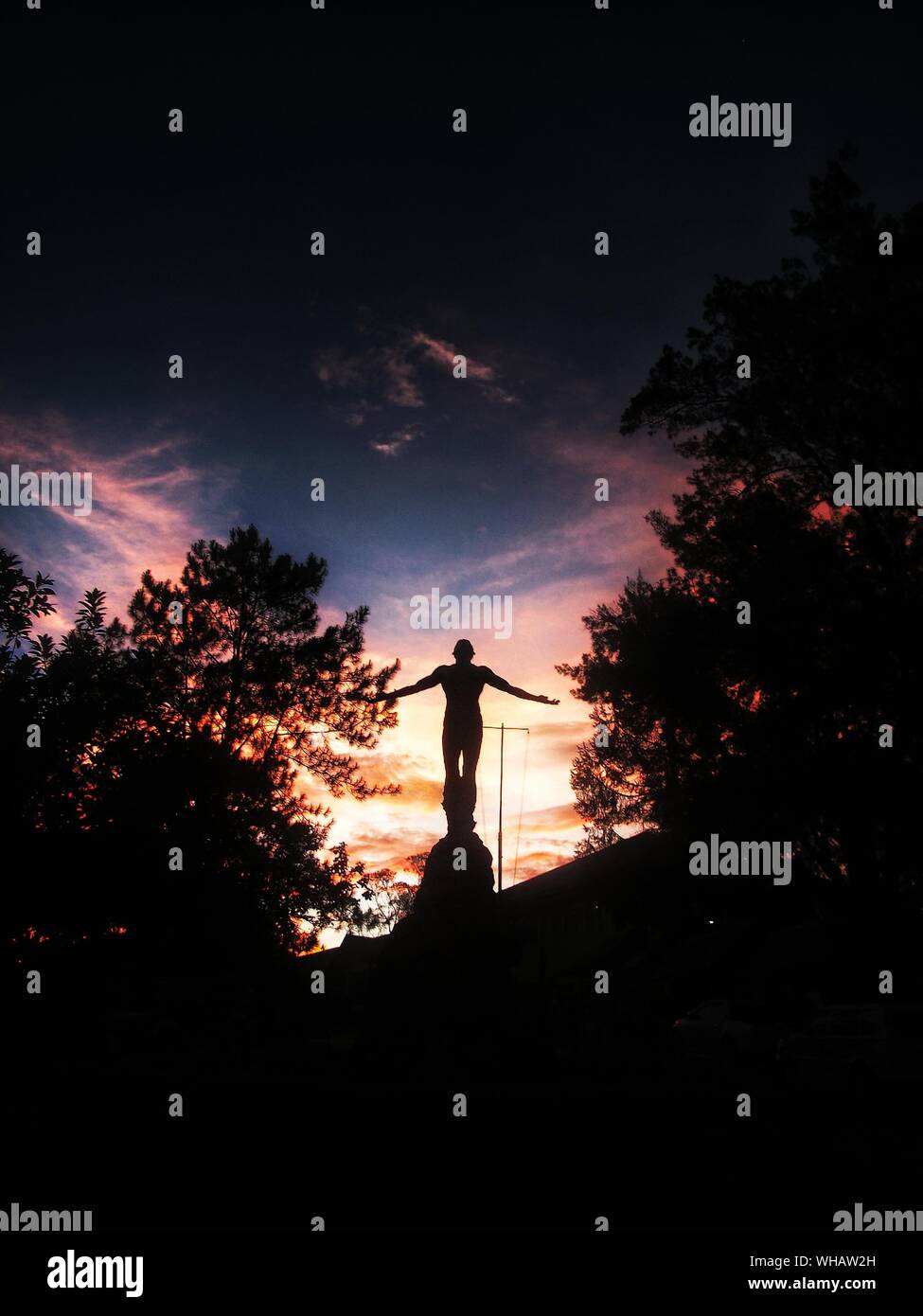 Man open arms hires stock photography and images Alamy