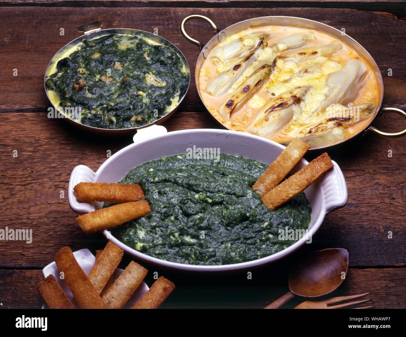 Epinards En Gateau Baked Spinach Endives Au Gratin Chicory Cooked With Cheese Epinards A La Creme Spinach In Cream Stock Photo Alamy