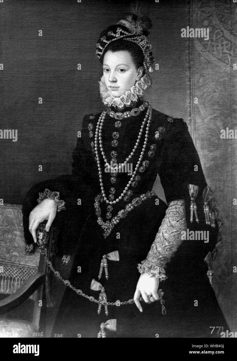 Elizabeth of Valois, 1547-1568 the third wife of Philip II. Copy by Pantoja of a painting by Sanchez Coello. Stock Photo