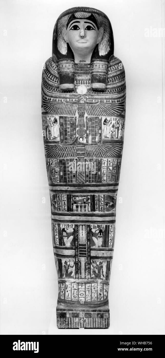 Inner coffin of the Lady of the House - Takhebkhenem (450 BC) - . The mummy of Takhebkhenem dates from the 25th dynasty, around 700 BC, and was excavated in Thebes. . Stock Photo