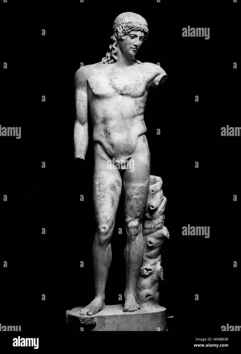 The Tiber Apollo .  Greco-Roman copy , ? 2nd Century BC . The Roman National Museum , Rome , Italy Stock Photo