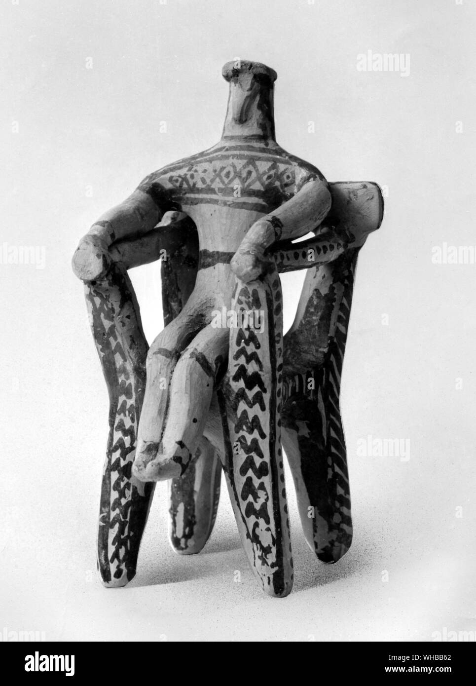 Minoan Mycenaean terracotta seated figure Stock Photo