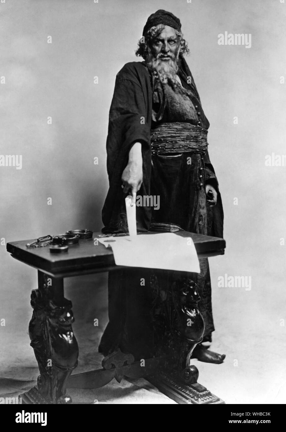 Herbert Beerbohm Tree as Shylock in  The Merchant of Venice at Her Majesty's Theatre 1908 Stock Photo