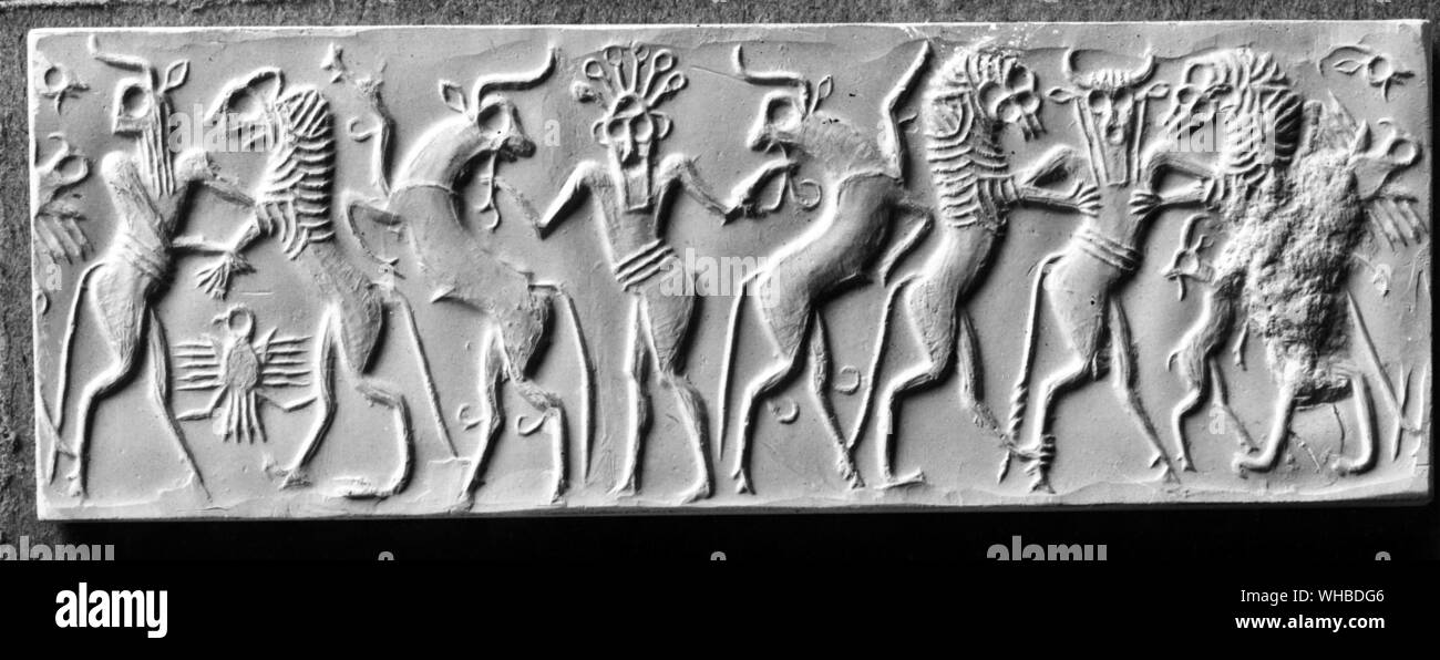 Sumerian 2750 BC : early cylinder seal from the Middle East Stock Photo