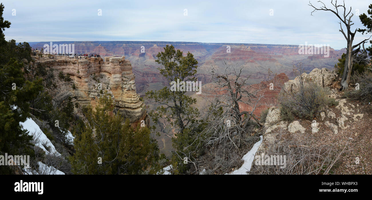 Canyon panoramic view hi-res stock photography and images - Alamy