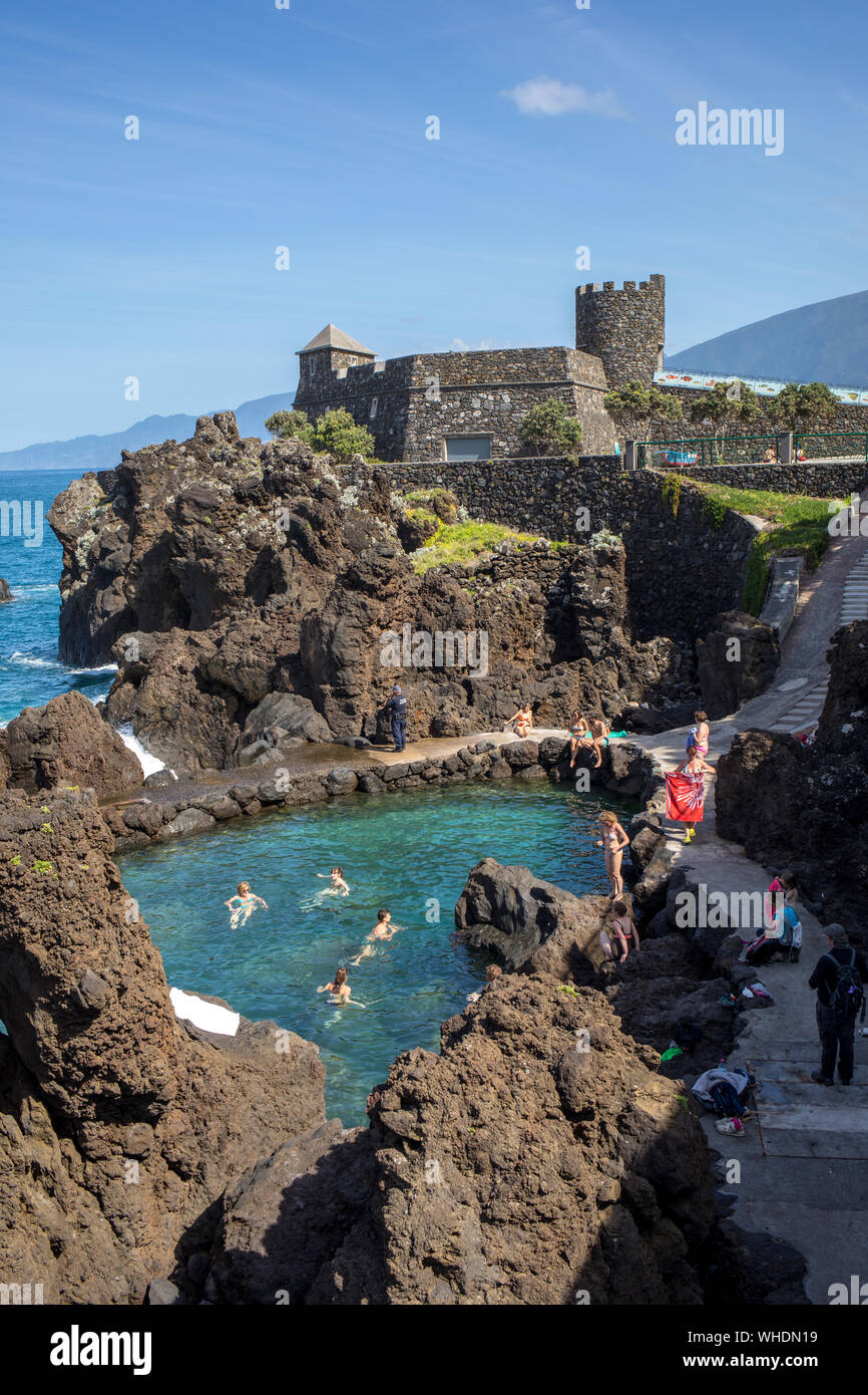 Porto Moniz, Madeira, Portugal - April 18, 2018: Natural rock pool of Porto  Moniz on Madeira Island. Portugal. It is a public bath with water from th  Stock Photo - Alamy