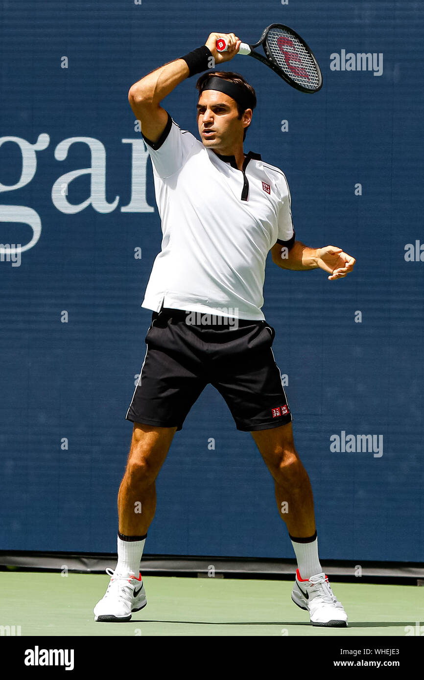 New York, USA. 01st Sep, 2019. Roger Federer of Switzerland plays during  the fourth round Men's Singles match against David Goffin of Belgium on day  seven of the 2019 US Open at