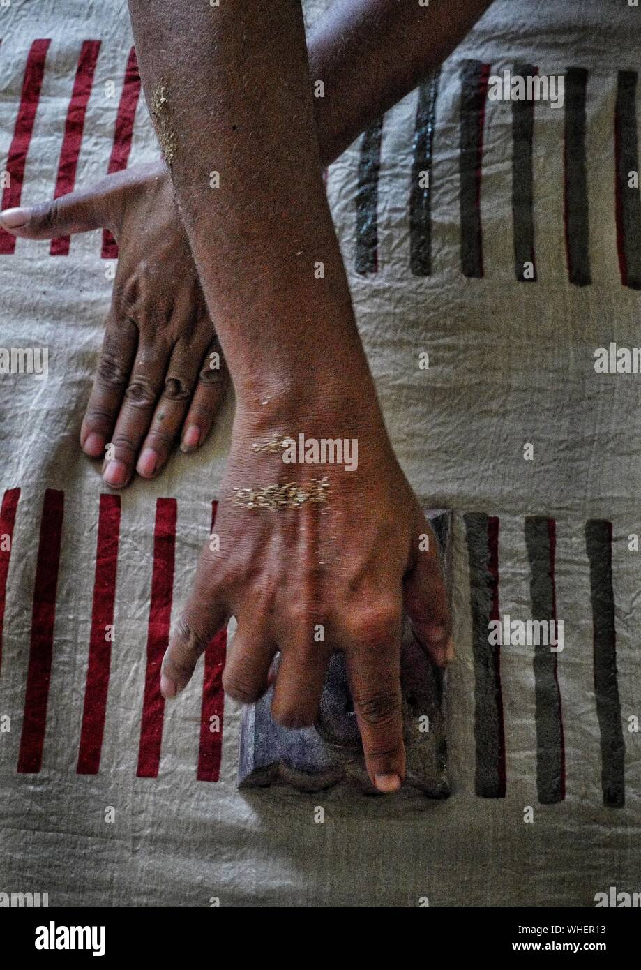 Stamping hires stock photography and images Alamy