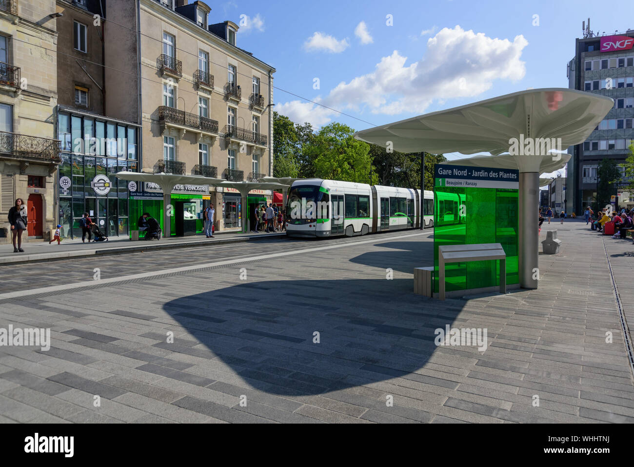 Nantes, Straßenbahn Nantes, Tramway Stock Photo Alamy