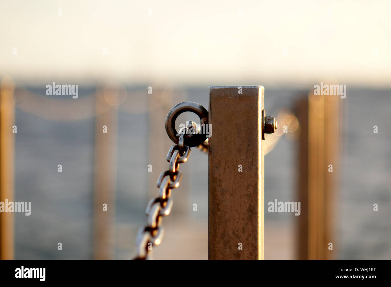 Iron chain railing hires stock photography and images Alamy