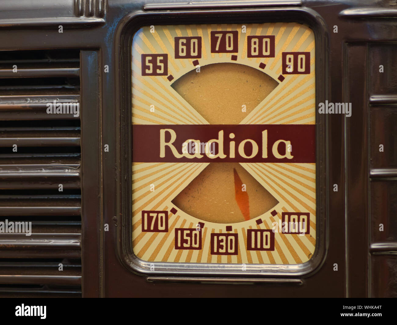 Radiolla ( RCA ) Radio AM Vintage Dial Stock Photo Alamy