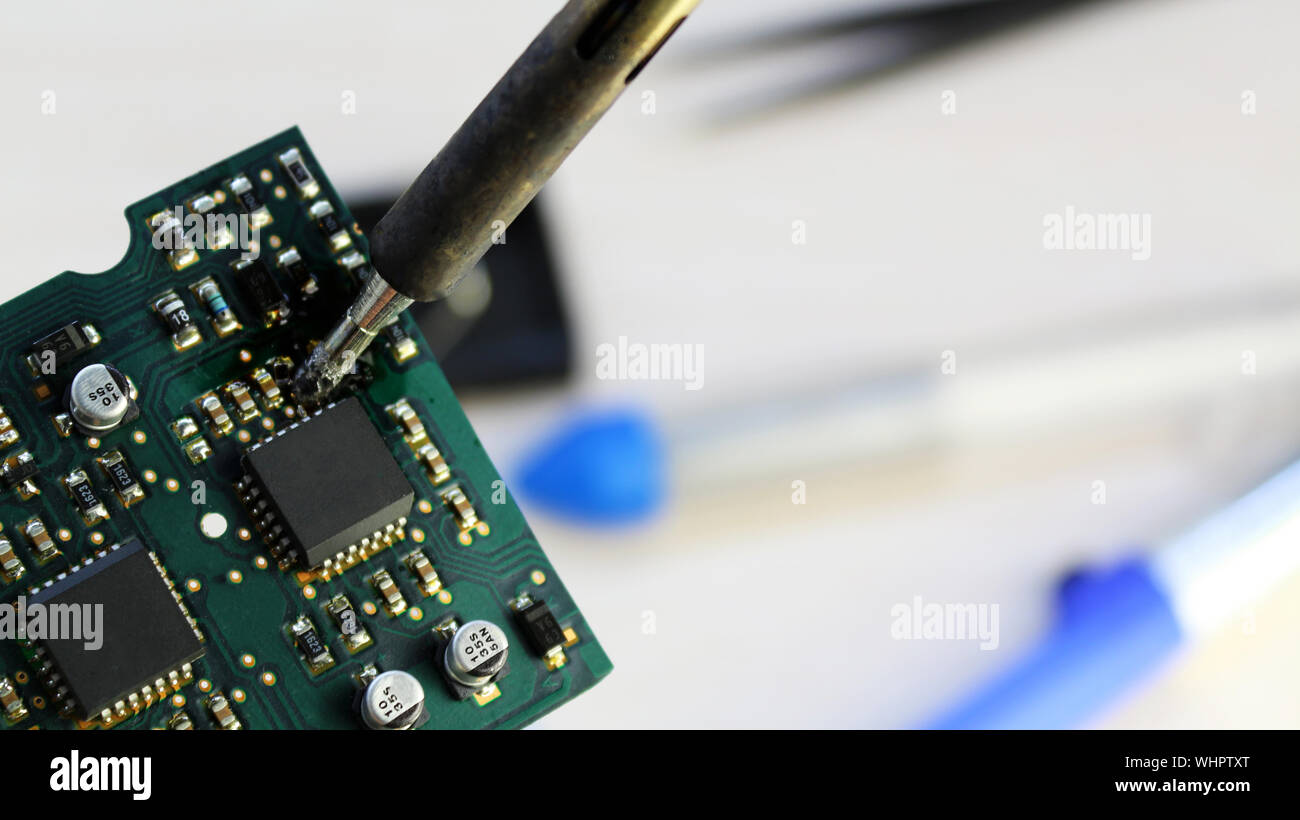 Processor Soldering Closeup tin soldering electronics hi-res stock photography and images ...