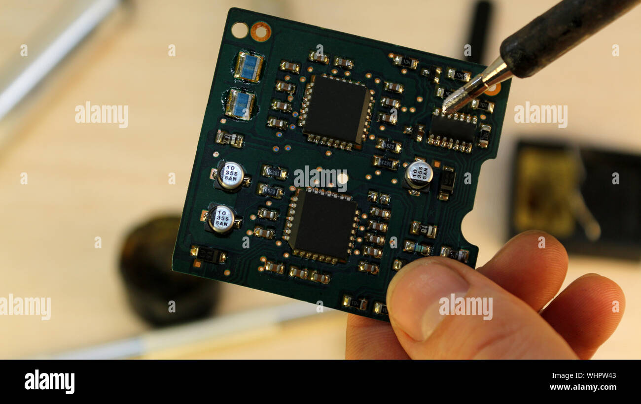 Processor Soldering Workshop on repair of household appliances, electronics and processors ...