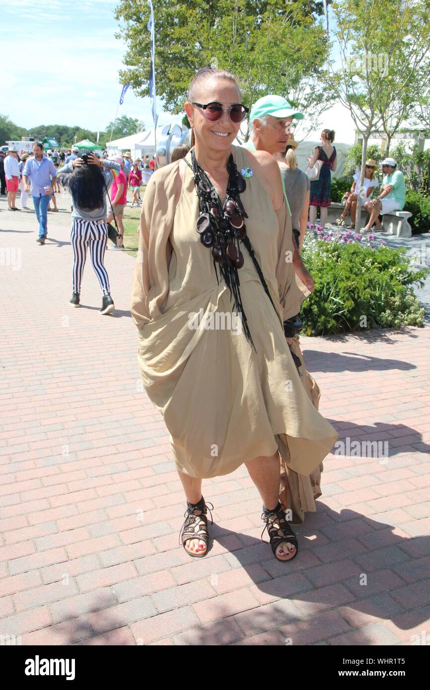 Donna Karan attends the 2023 Hampton Classic Horse Show Longines News  Photo - Getty Images