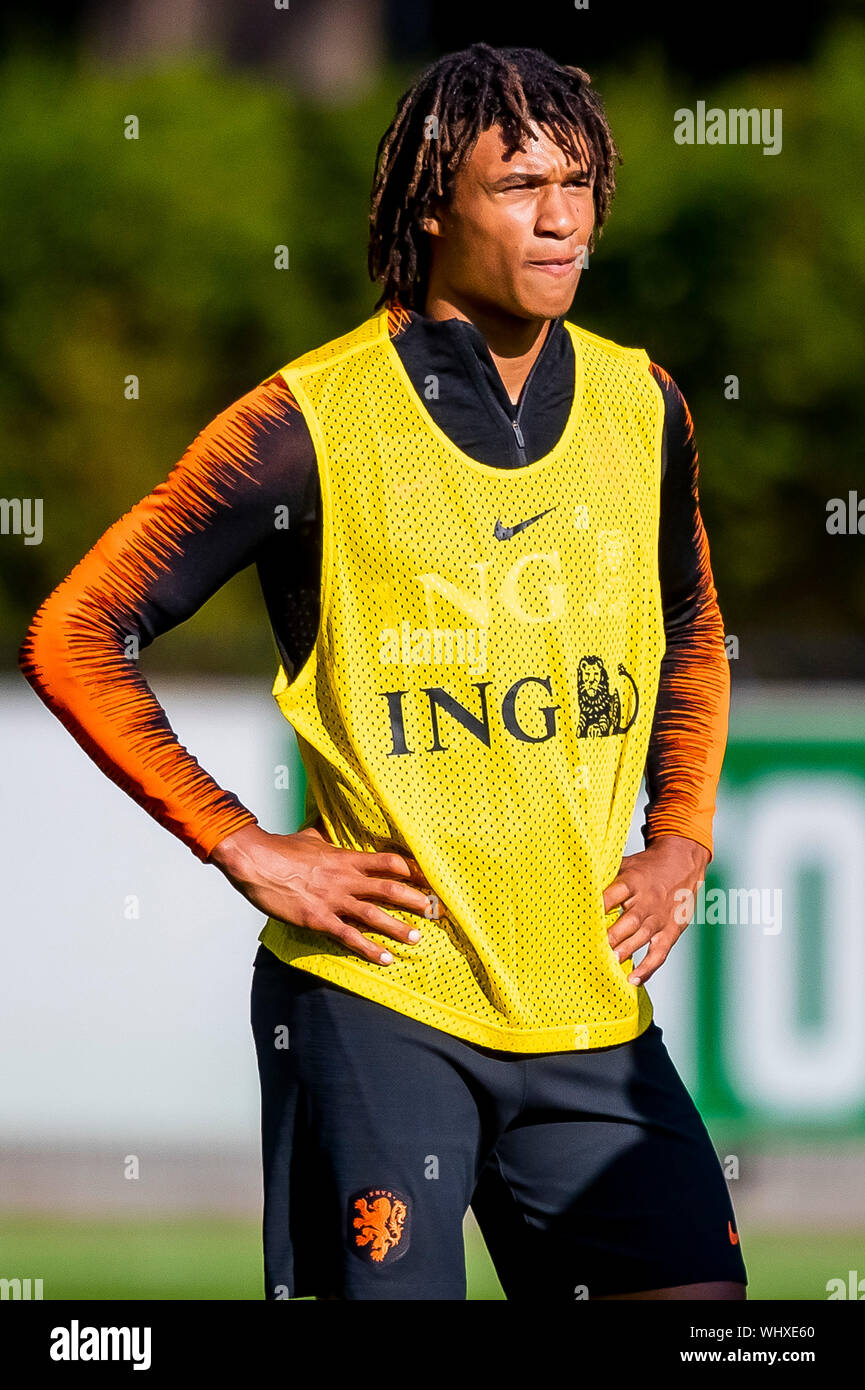 Netherlands football ake hi-res stock photography and images - Page 2 -  Alamy