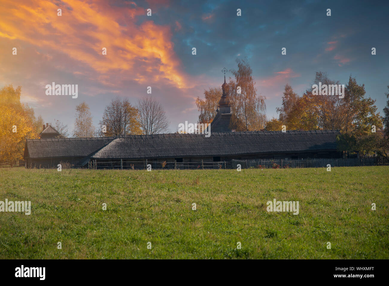 Russian old village in autumn. Wooden houses Stock Photo - Alamy