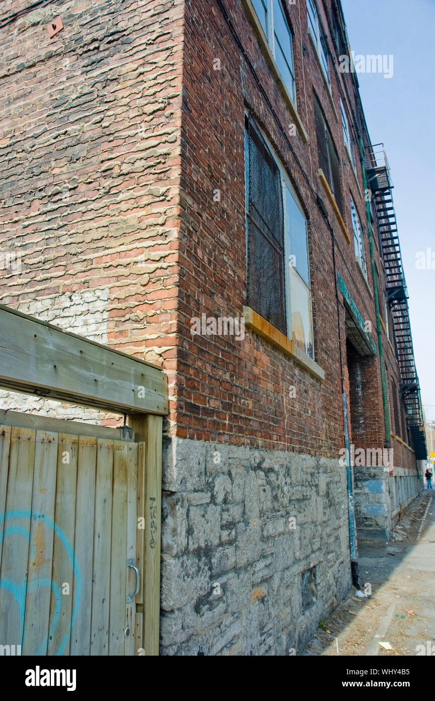 an old abandonned building with broken windows Stock Photo - Alamy
