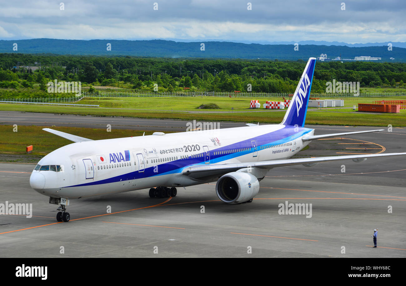 Ana 777 hi-res stock photography and images - Alamy