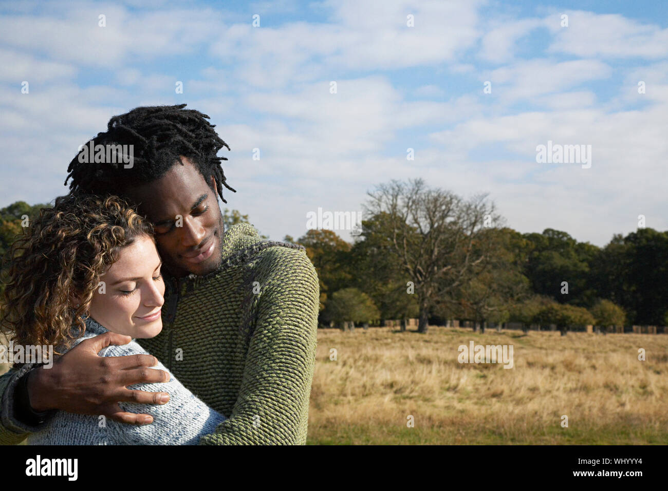 Couple with dreadlocks hugging hi-res stock photography and images - Alamy