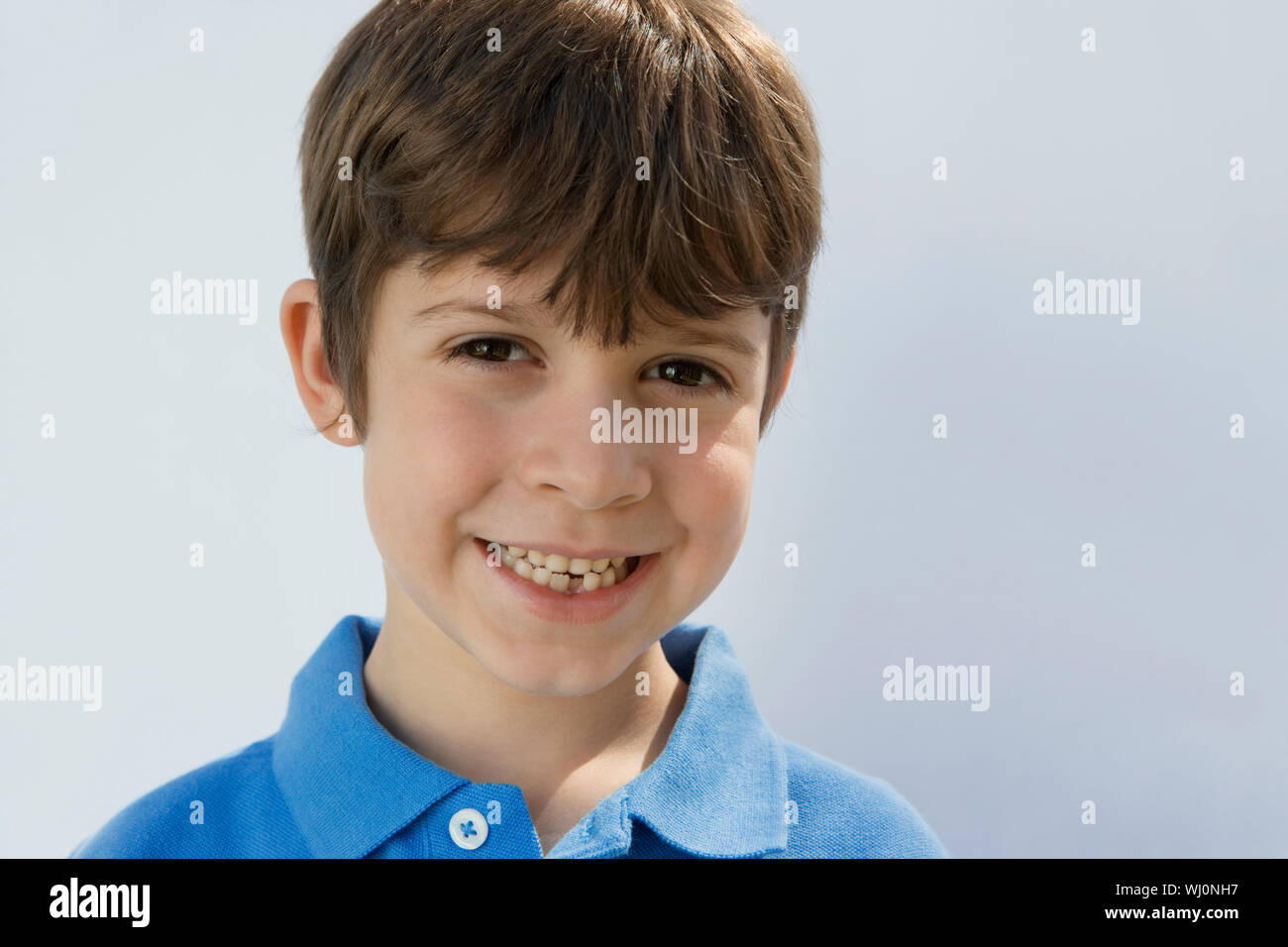 6 year old boy headshot hi-res stock photography and images - Alamy