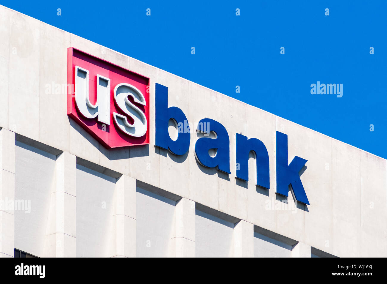 August 21 2019 San Francisco Ca Usa Close Up Of Us Bank