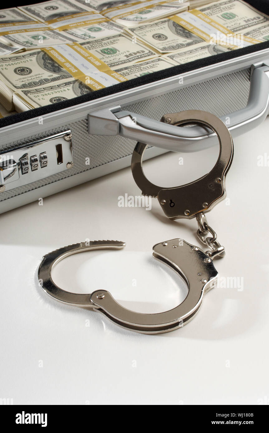Briefcase Full of Money Stock Photo Alamy