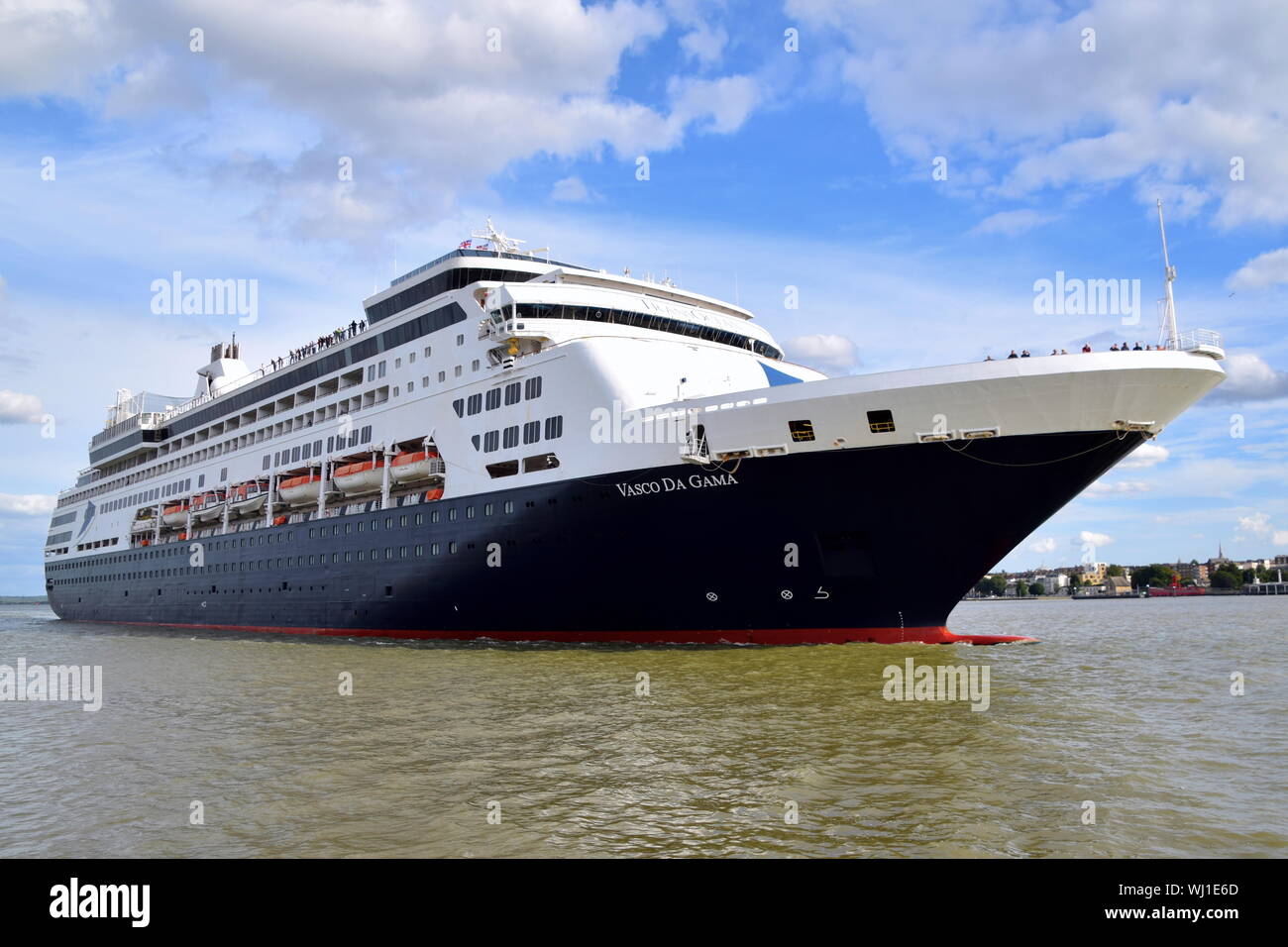 Cruise ship Vasco Da Gama on her approach to London International ...