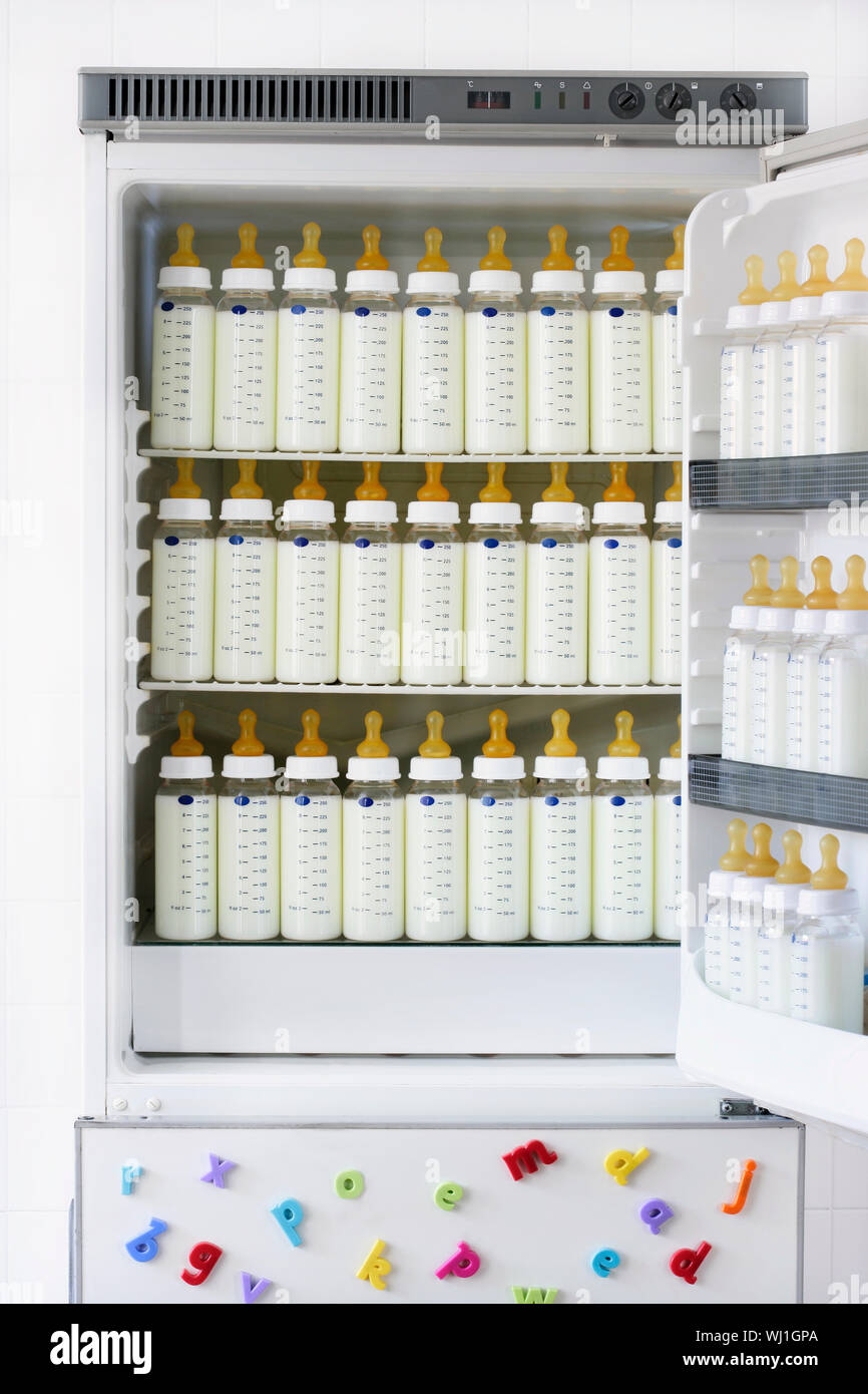 Milk bottles fridge hi-res stock photography and images - Alamy