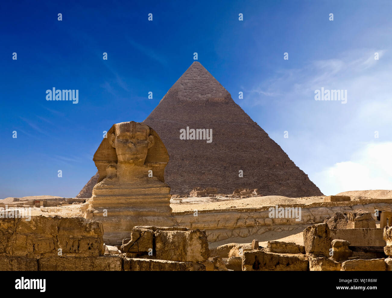 The famous ancient Egypt Cheops pyramid and sphinx in Giza Stock Photo ...