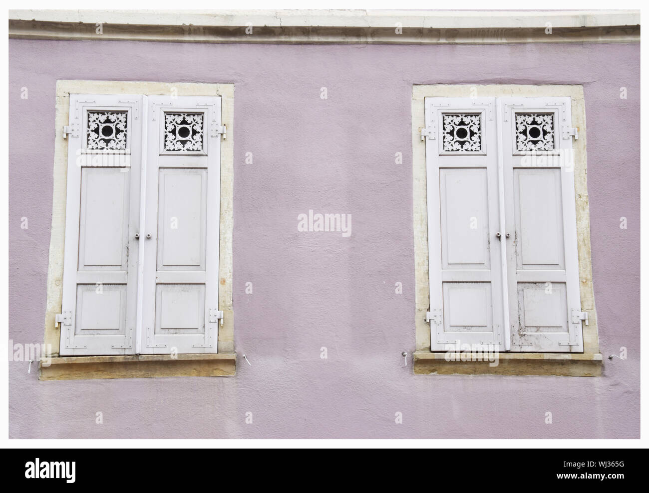 Windows Cut Out Stock Images & Pictures - Alamy