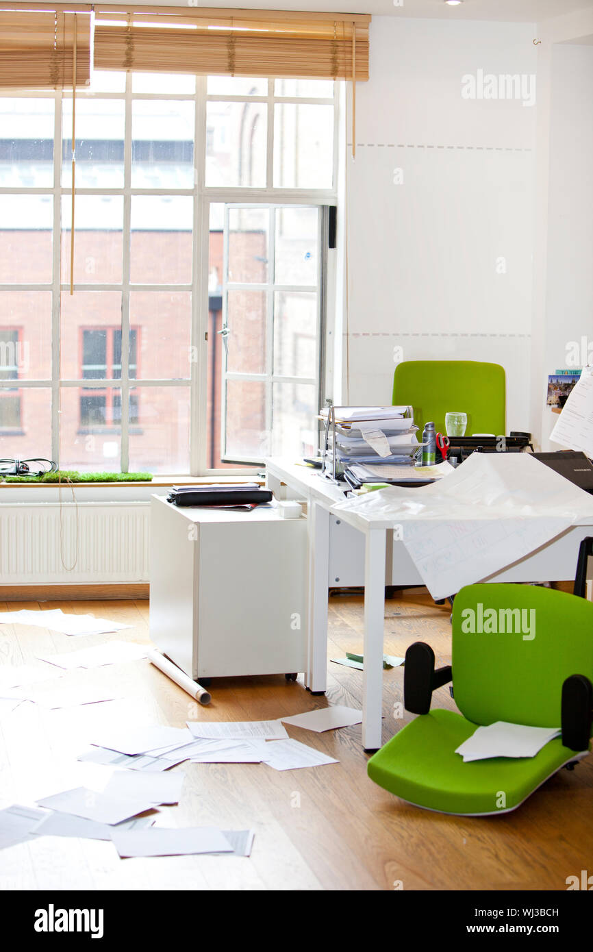 Close-up view of ransacked office Stock Photo - Alamy