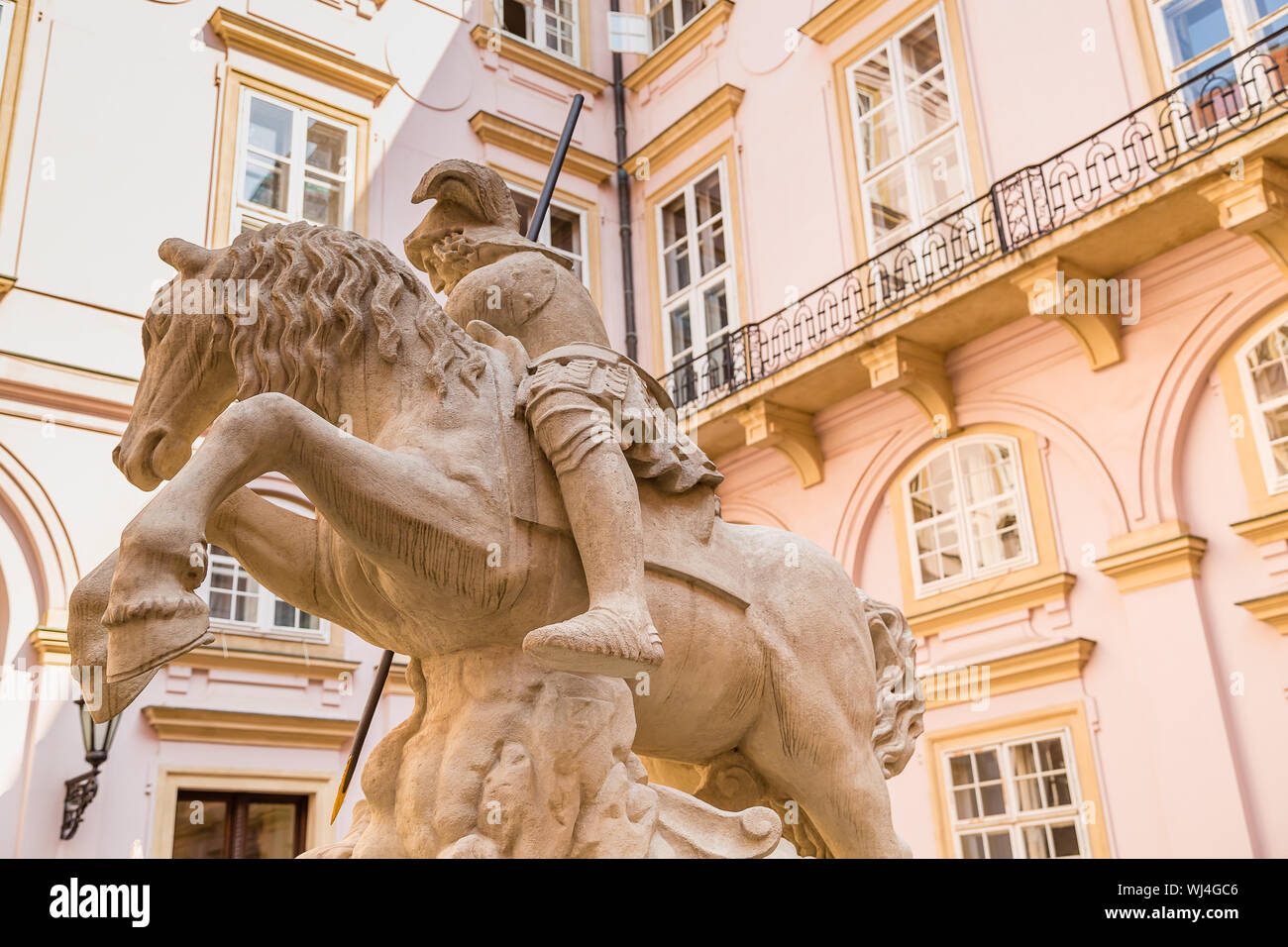 Primatial palace hi-res stock photography and images - Alamy