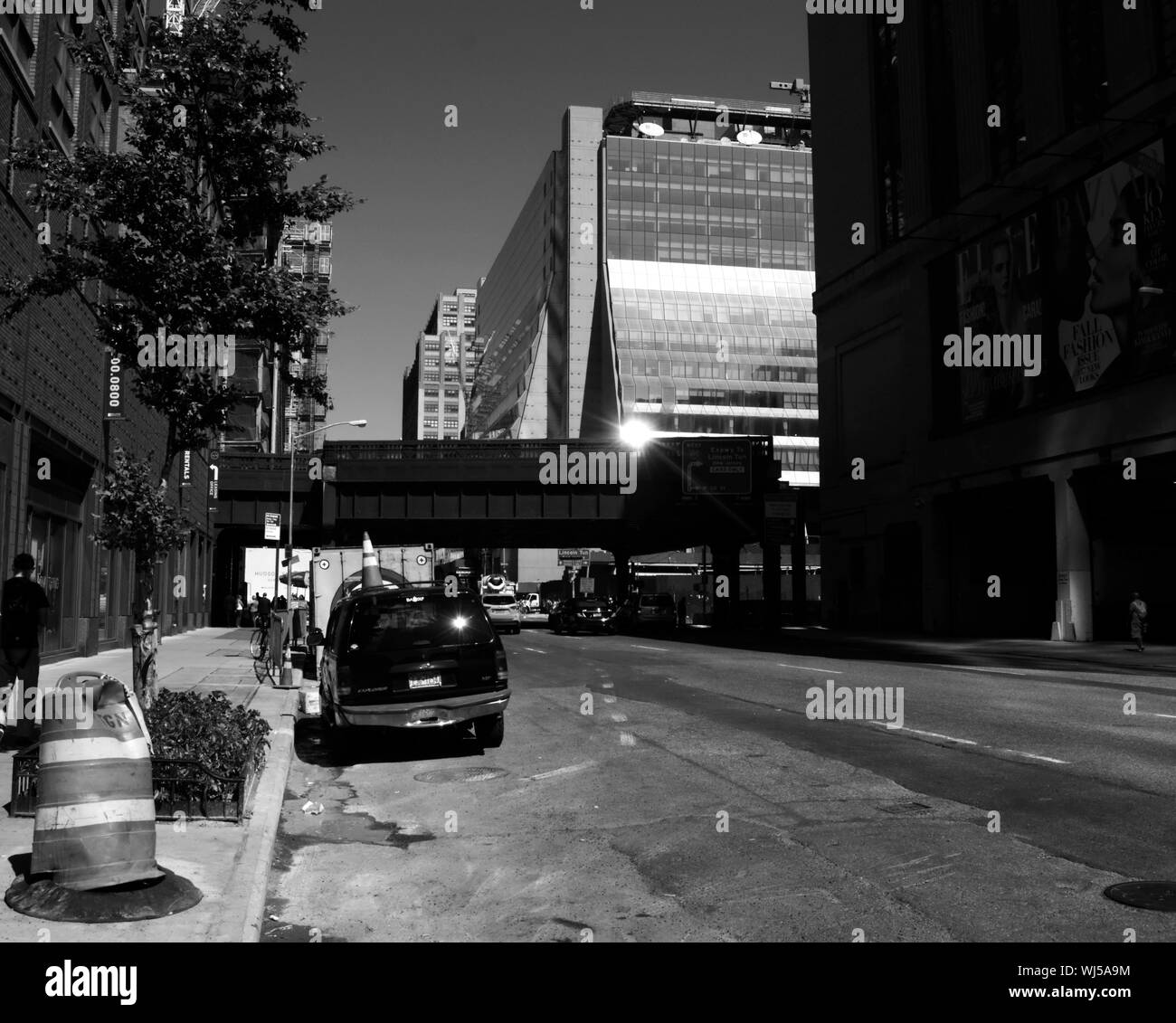 Street scene in lower Manhattan, New York Stock Photo