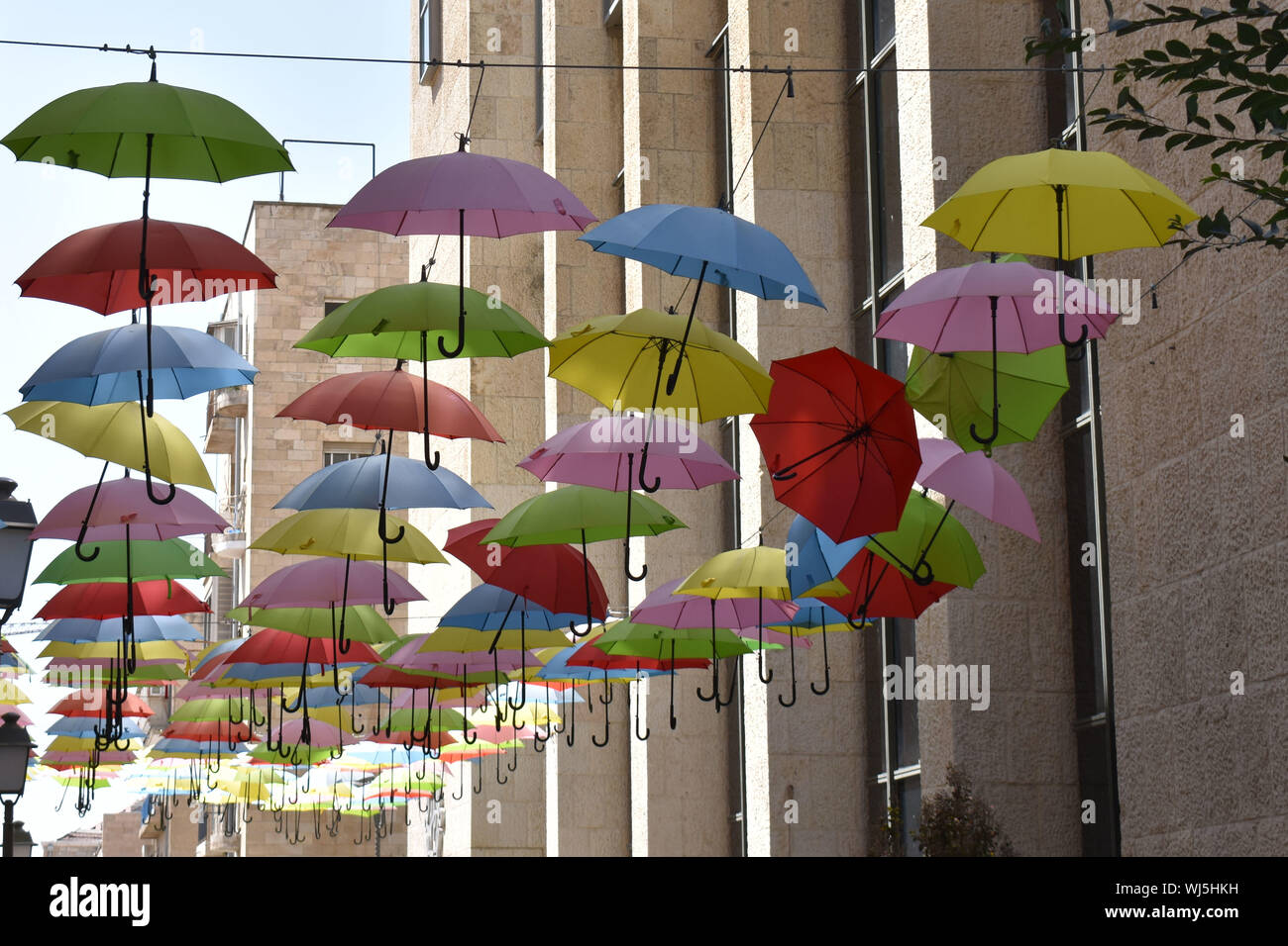 Contemporary street art hires stock photography and images Alamy