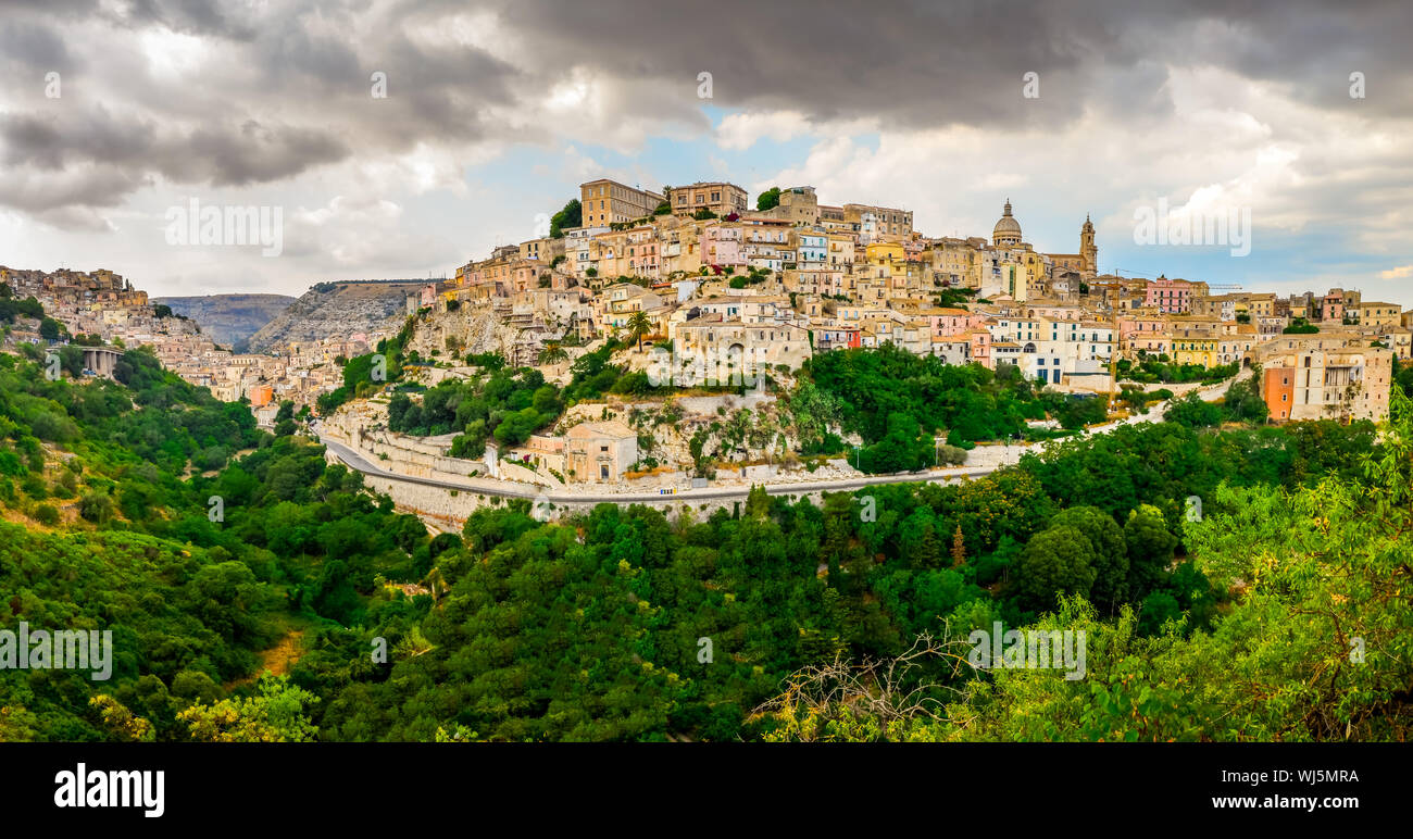 Night old medieval ragusa town view sicily hi-res stock photography and ...