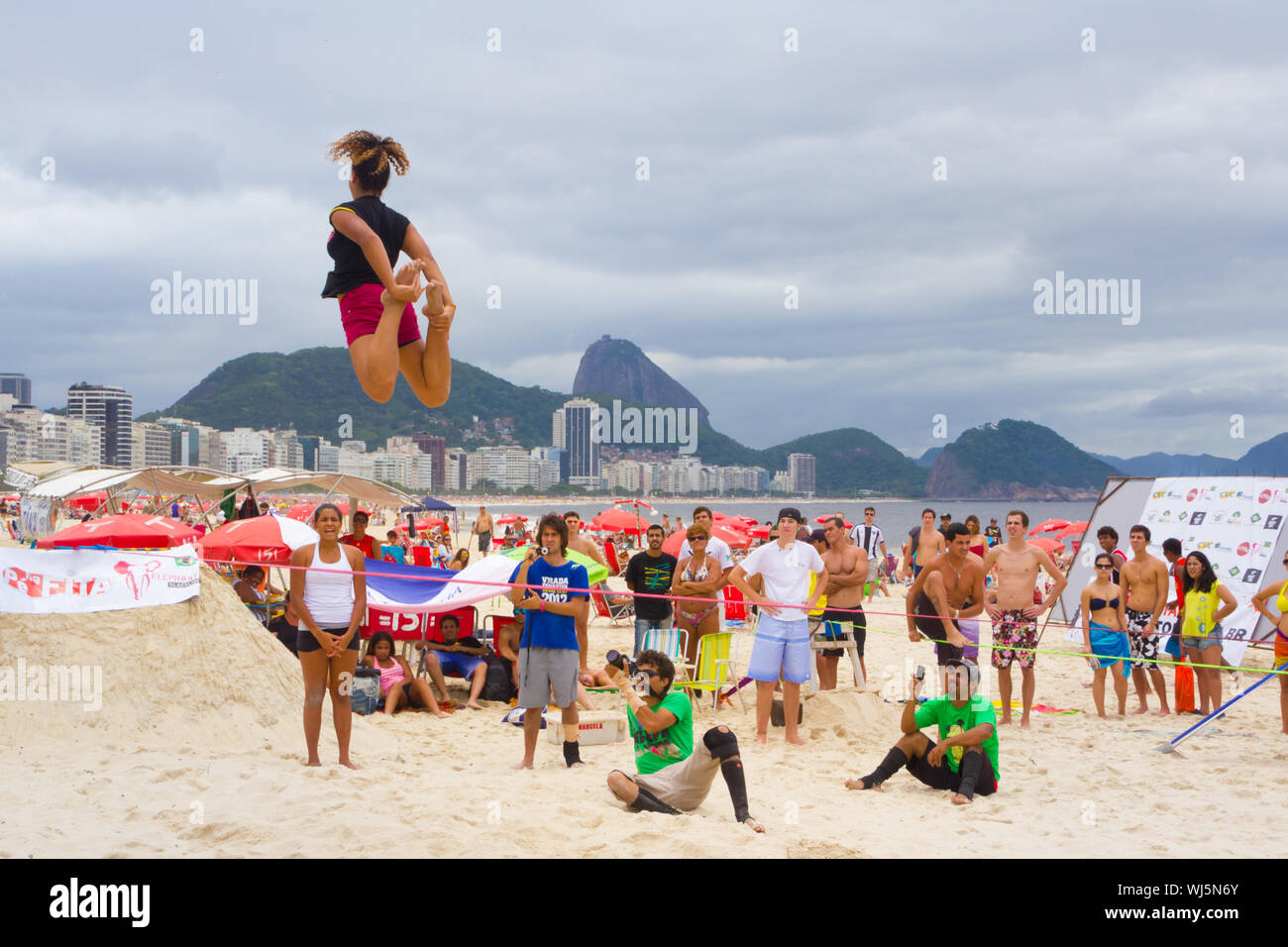 Slackline On Copacabana Beach Rio De Janeiro Brazil Stock Photo Alamy