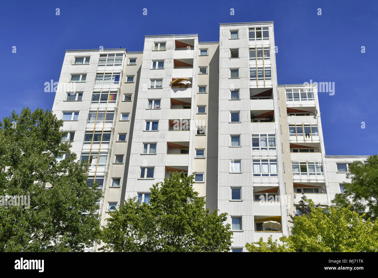 Berlin, Germany, view, Outside, Outside, outside view, outside view, Neukoelln, Neukoellner, Neukölln, architecture, Aronstrasse, Aronstrasse, concret Stock Photo