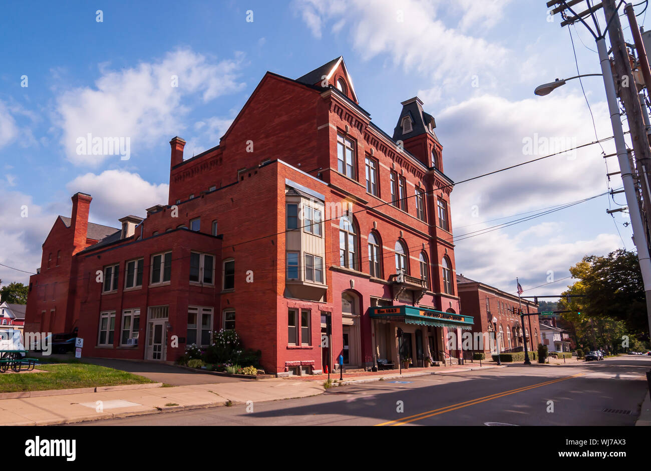 The Struthers Library Theater on West Third Street, first opened in