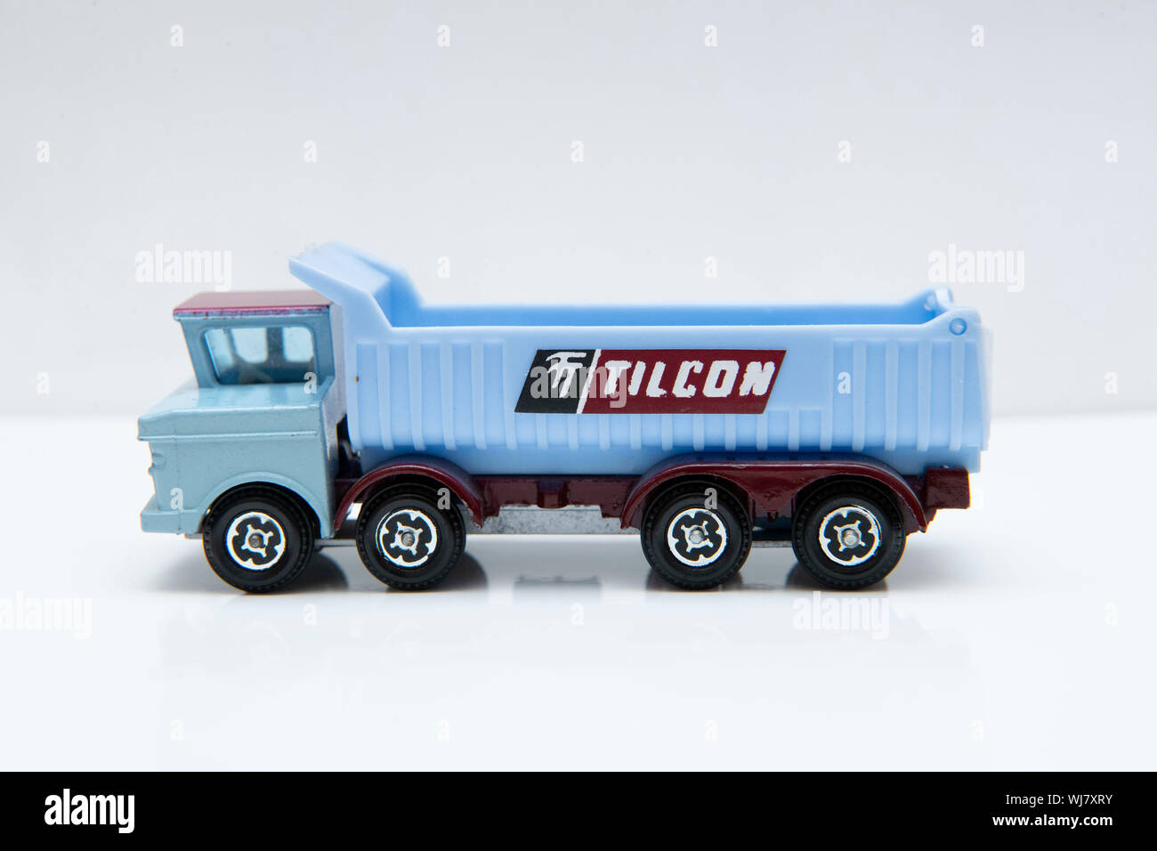 travis perkins toy lorry