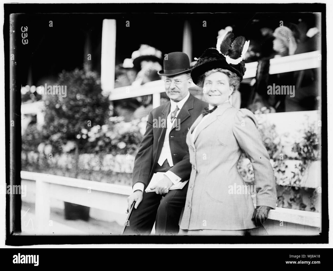 HORSE SHOWS. REP. AND MRS. HORACE M. TOWNER Stock Photo Alamy