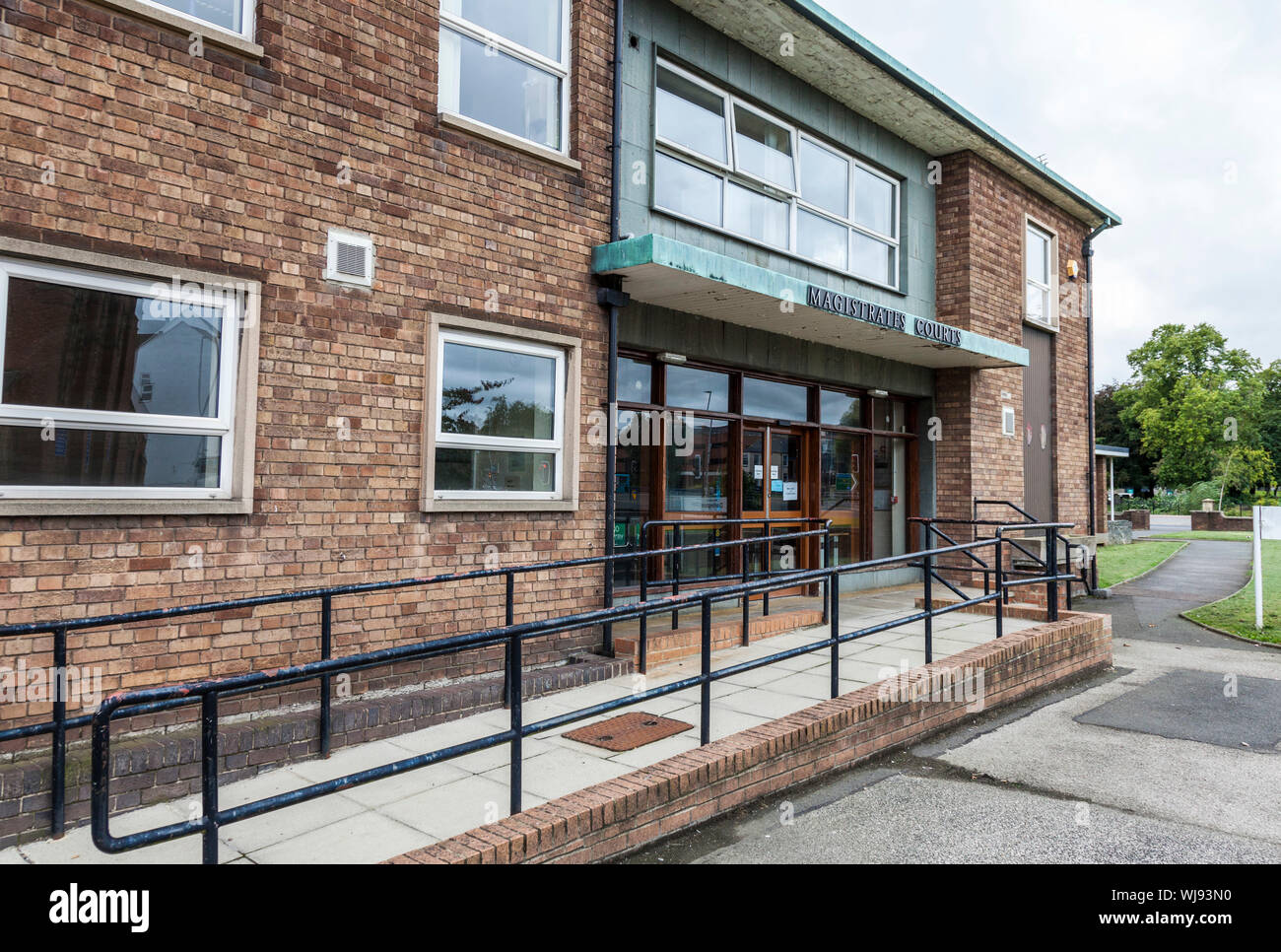 Darlington courts uk hires stock photography and images Alamy