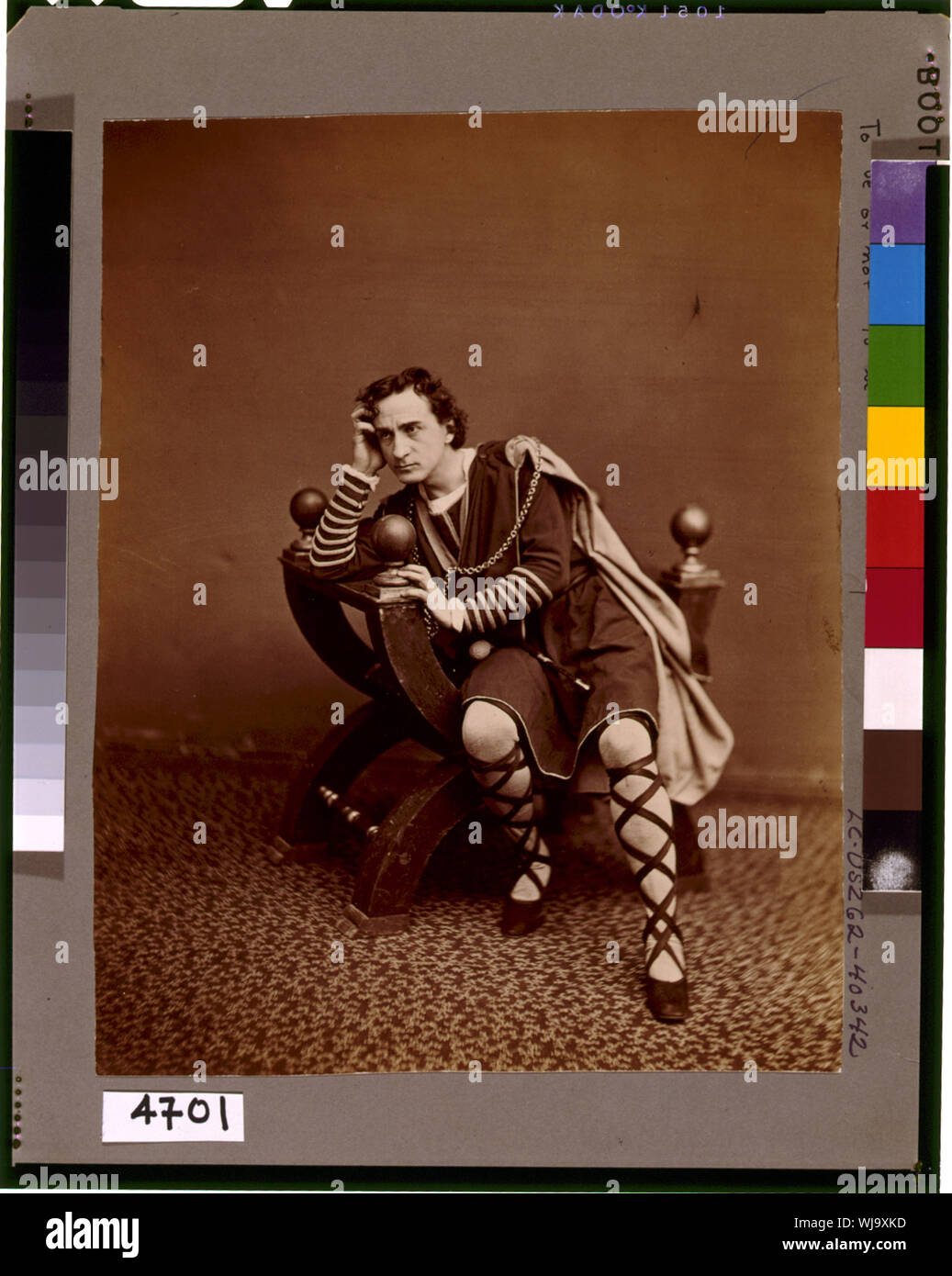 Hamlet to be or not to be that is the question stock photo alamy