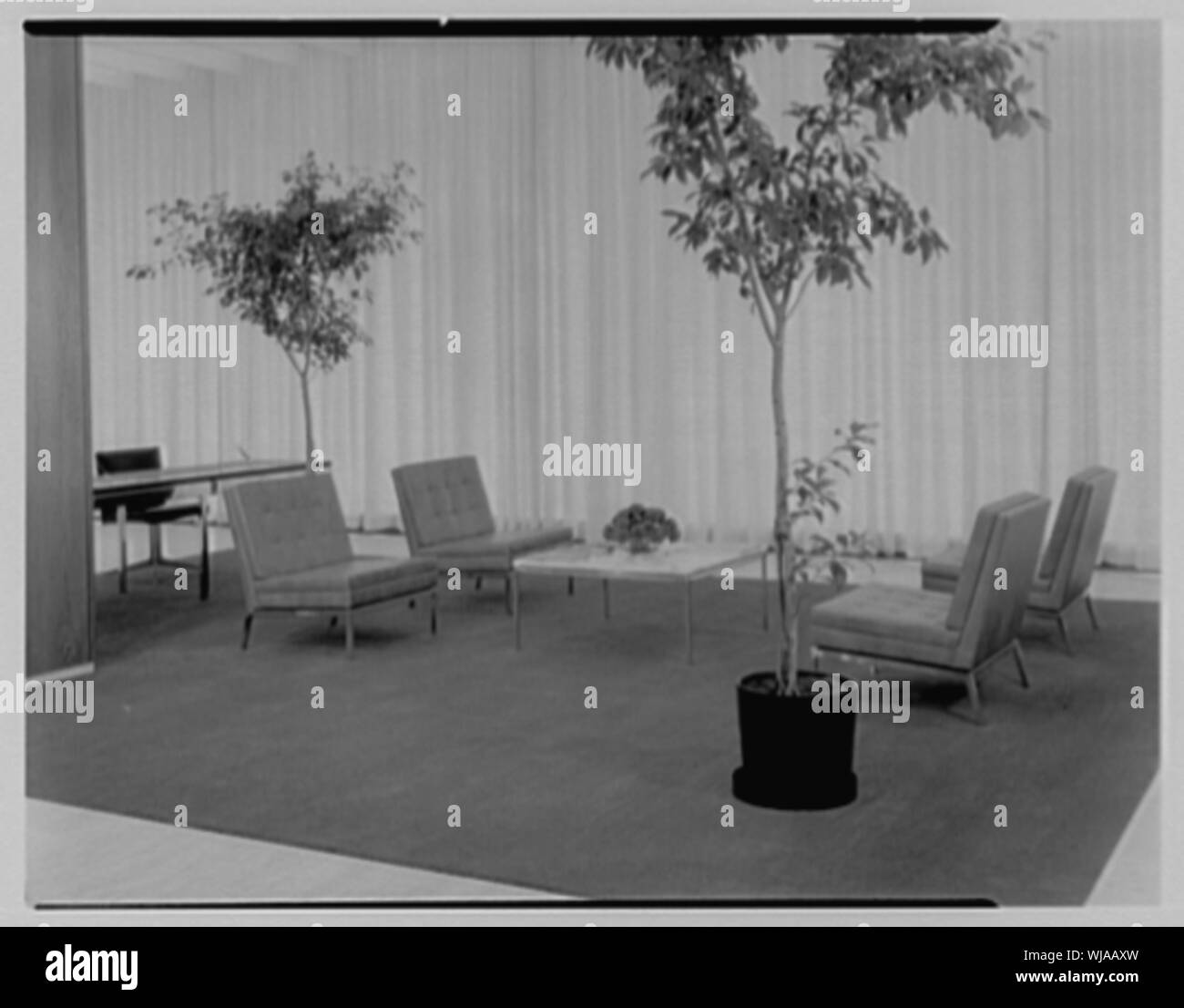 Hanover Bank, 350 Park Ave., New York City Stock Photo Alamy